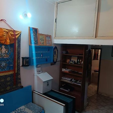 Tara Guest House Bodh Gaya Exteriör bild